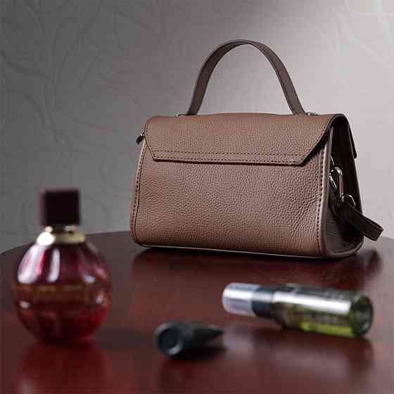 Женская сумка с геометрическим клапаном из натуральной кожи Vintage 22630 Коричневая Киев