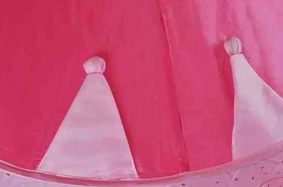 Практична Дитяча ігрова палатка Замок 135х105 см Намет Шатер Детская. Харків