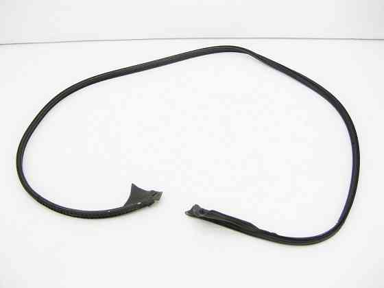 Mercedes-Benz  A1176730421 Ущільнювач молдингу над дверима праворуч CLA C117 Одеса