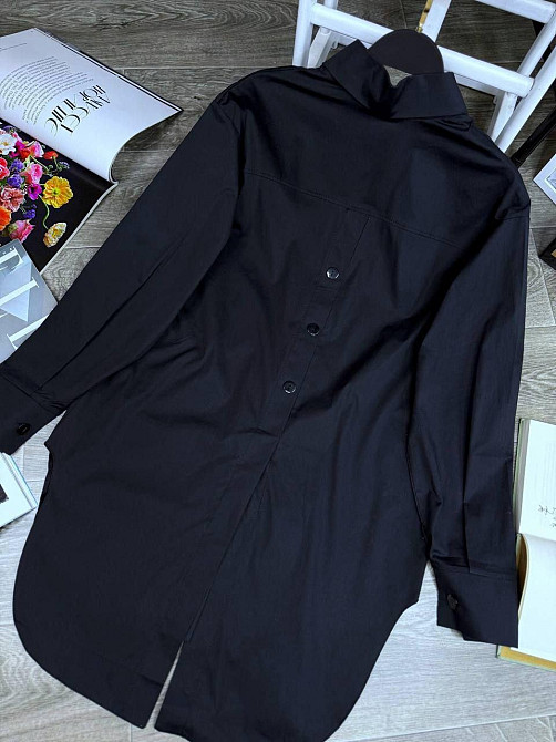 Женская базовая удлиненная рубашка с пуговицами по спине турецкий коттон Чорний, 42/44 Одесса - изображение 4