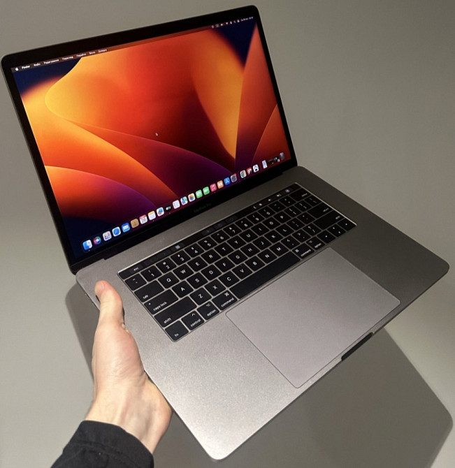 Ноутбук MacBook Pro 15 2017 Touchbar Київ - фото 6