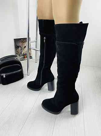Чоботи жіночі Odzi чорні натуральна замша зима висота 39см обхват 34-40см каблук 9см (C-9224) Коломыя