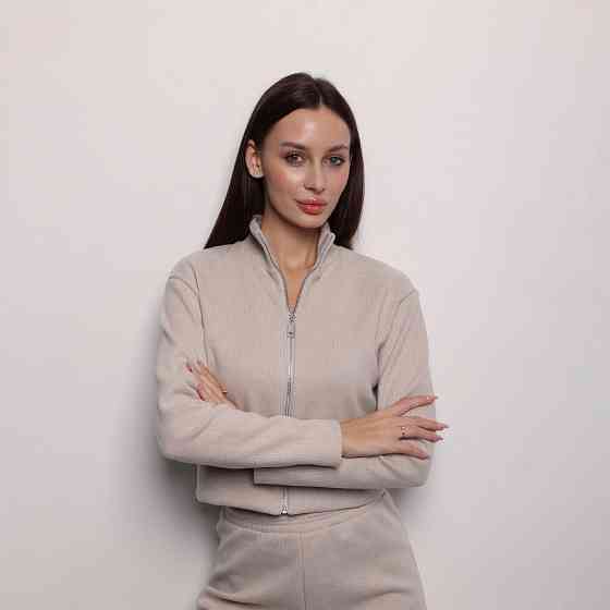 Женский повседневный костюм бежевый. Костюм женский Pobedov Twin бежевый. Киев