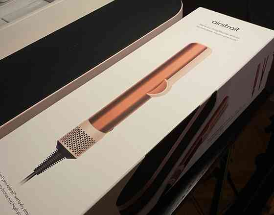 Выпрямитель Airstrait Dyson. Киев