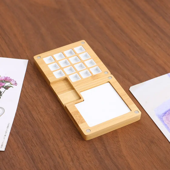 Портативна міні-палітра для акварелі, складна, дерев'яна, компактний розмір 15×7.5×0.8 см, для художників Кам'янець-Подільський