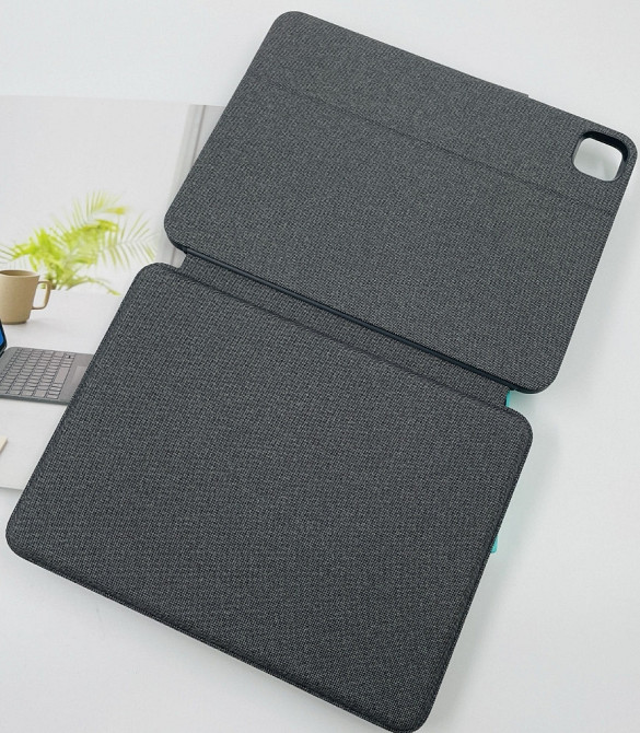 Apple Logitech Folio Touch Keyboard для iPad Pro 11 клавіатура. Харків - фото 1