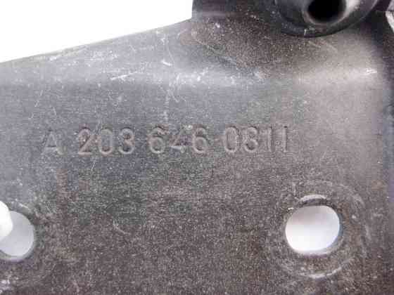 Mercedes-Benz  A2036460311 Лівий кронштейн упору шторки багажника C-Class S203 універсал Одесса