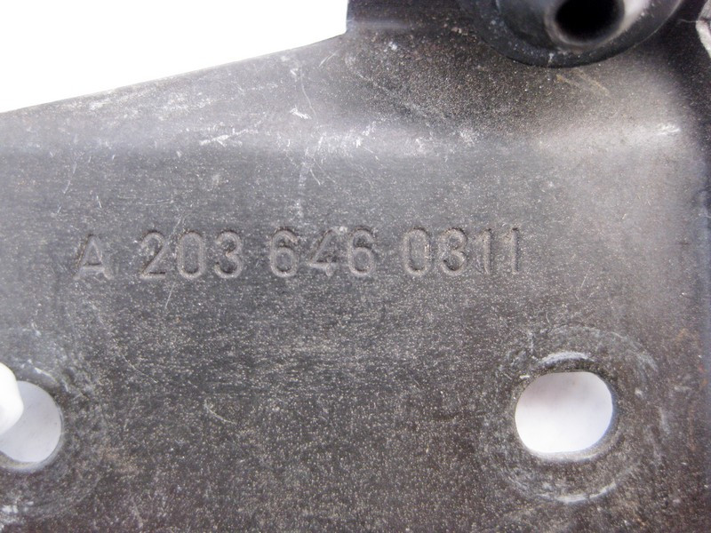 Mercedes-Benz  A2036460311 Лівий кронштейн упору шторки багажника C-Class S203 універсал Одесса - изображение 3