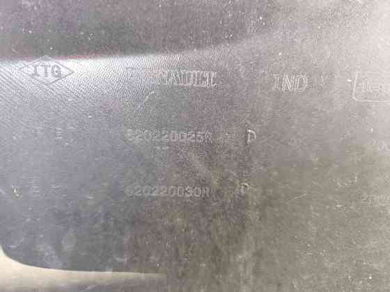 Бампер передній Dacia Duster 2010-2013 (620220025R) Ковель