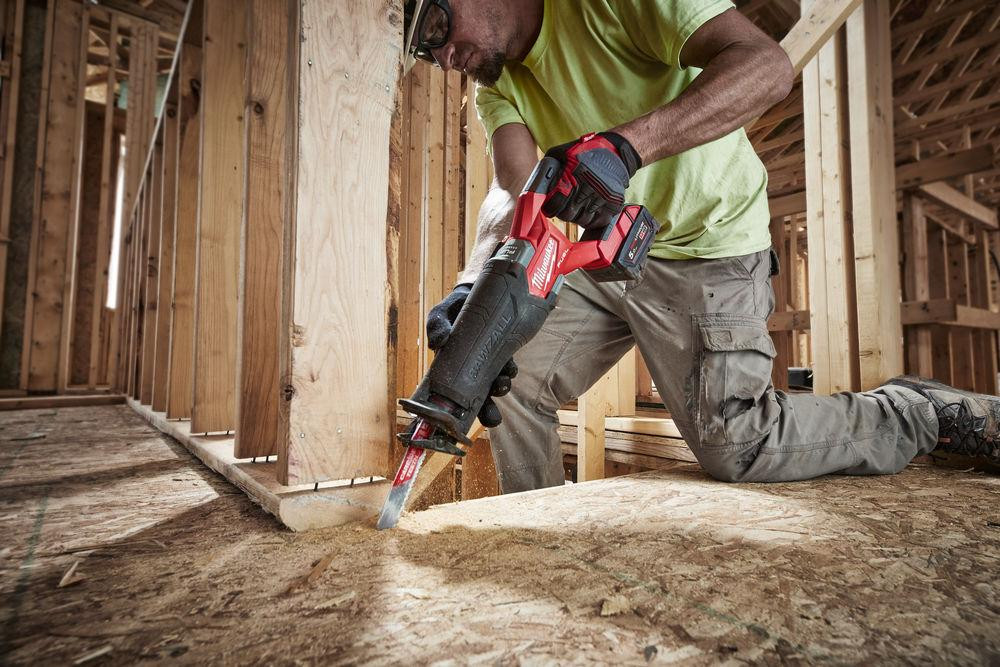 Пила шабельна акумуляторна безщіткова MILWAUKEE M18 FSZ-0 (каркас) + M18 B5 подарунок Одеса - фото 5