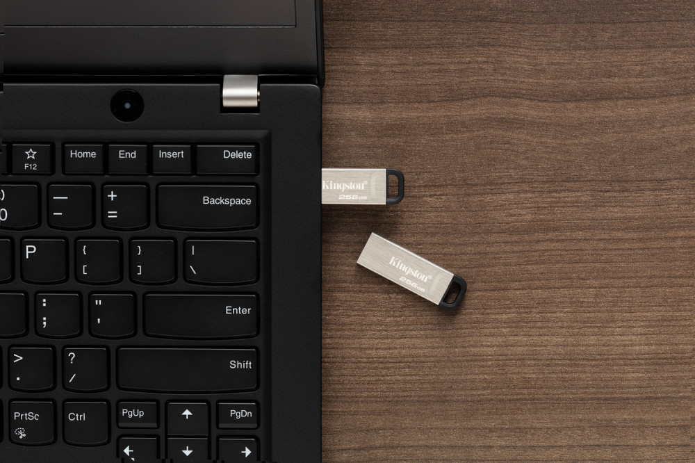 Флешнакопичувач USB3.2 256 GB Kingston DataTraveler Kyson Silver/Black (DTKN/256GB) Метал Харків - фото 14