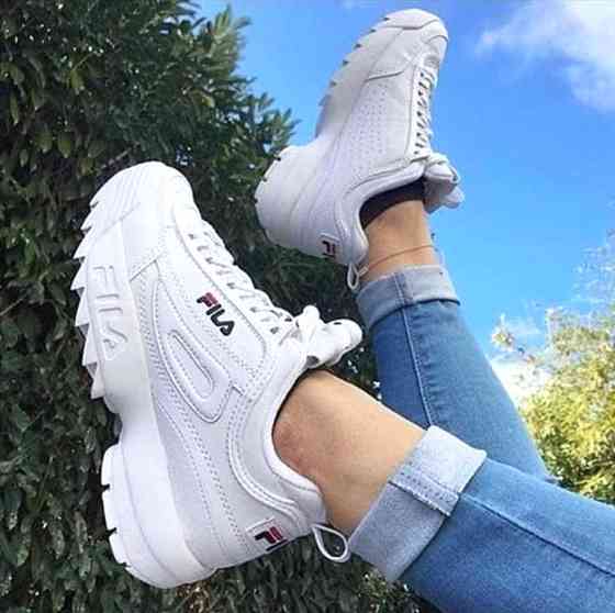 Кроссовки Женские FILA Disruptor Белые Фила (размеры: 36,37) Видео Обзор Днепр