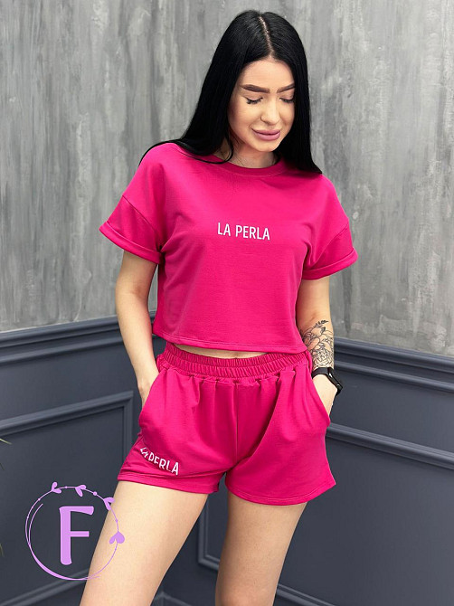 Костюм спортивний з шортами "La perla" оптом | Розпродаж моделі Малиновий, 46-48 Київ - фото 3
