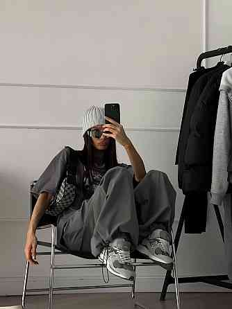 Жіноча трендова оверсайз футболка з доберманом турецький кулір Одеса