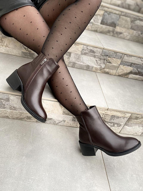 Injers Черевики жіночі INJERS коричневі натуральна шкіра висота каблука 6см висота черевика 10с Коломыя - изображение 2