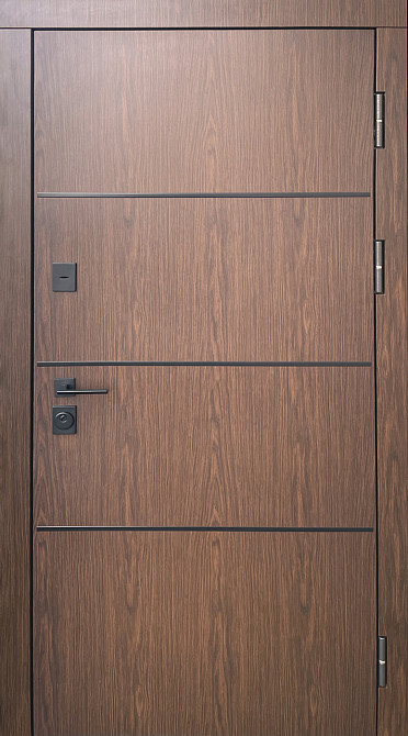 Дверь уличная Форт-М  комплектация 