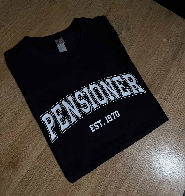 Футболка «PENSIONER EST. (ваш рік)» — індивідуальний принт XXL, Білий Чернівці - фото 1