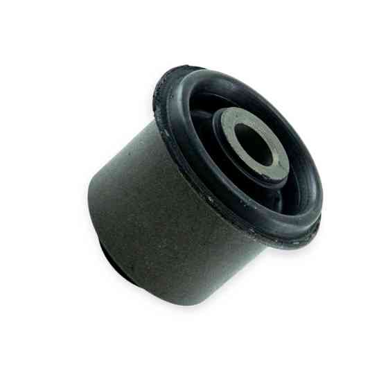 Сайлентблок переднего Митсубиси L200 (04-16) верхнего рычага Мукачево