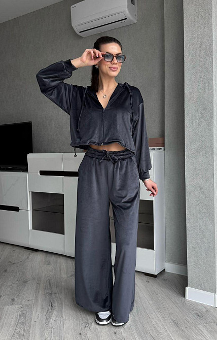 Жіночий стильний костюм з турецького королівського велюру Графітовий, 42/44 Одеса - фото 4