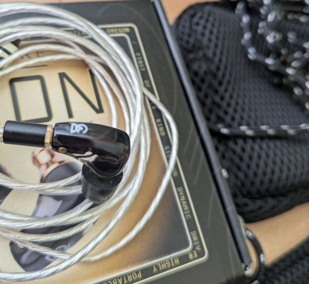 Навушники Campfire Audio Axion Київ - фото 1