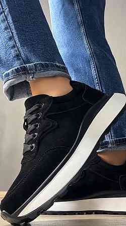 Кроссовки женские Hengji 725-7 замшевые на белой подошве черные, 40, 25 см Киев