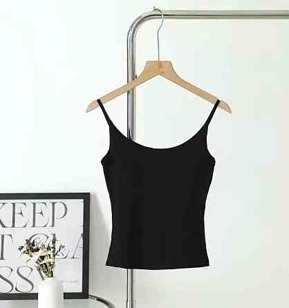 Женская базовая майка на тонких бретелях из вискозы Черный Одесса