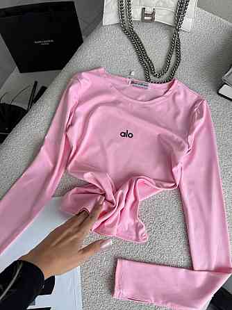 Стильний жіночий базовий лонгслів із написом і вирізом під пальчик мікродайвінг Барбі Одеса