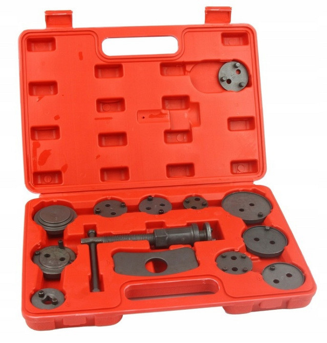 Комплект для заміни гальмівних колодок 13 елементів з валізою Mar-Pol (M57690A) Нововолинськ - фото 3