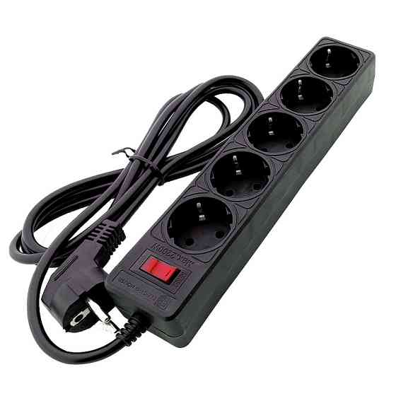 Сетевой фильтр с заземлением 5 гнезд, 2 м, черный Днепр