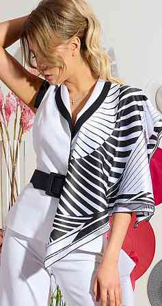 Костюм із брюками клеш (42) Київ