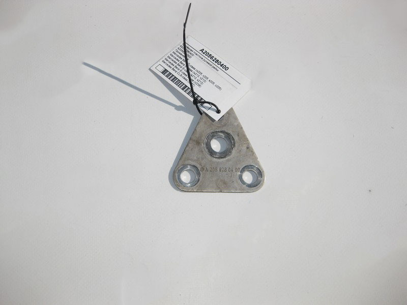 Mercedes-Benz  A2056280400 Кріпильна пластина рульової рейки C-Class W205 E-Class W213 C238 CLS C257 Одесса - изображение 1