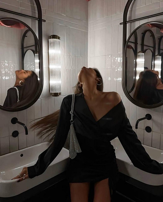 Жіноча романтична мініплаття костюмний атлас Чорний, 42/44 Одеса - фото 3