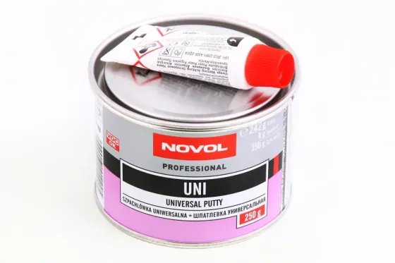 Шпатлевка универсальная Novol Uni 0.25кг + отвердитель 0.008кг Винница
