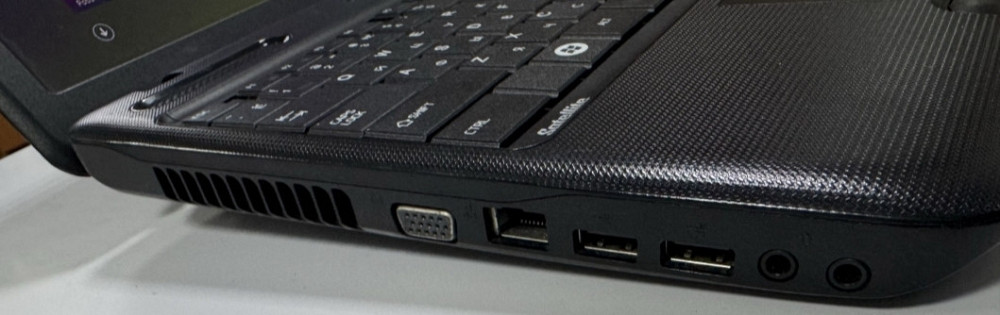 Ноутбук TOSHIBA ,13 M380, для учебы.Гарантия ! Киев - изображение 5