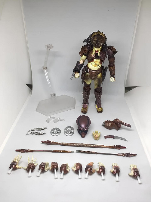 Фігурка Хижака (Predator) Figma — колекційна статуетка 16 см з аксесуарами, високодеталізована Київ - фото 3