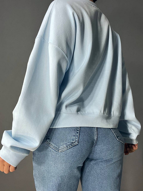 Світшот жіночий U S 36918 оверсайз рубчик діагональ вишивка “in”, блакитний, one size Київ - фото 5