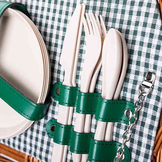 Корзина плетеная для пикника с посудой на 4 персоны 41х31х22 см набор посуды туристический для кемпинга HP-ZQ-2 Киев