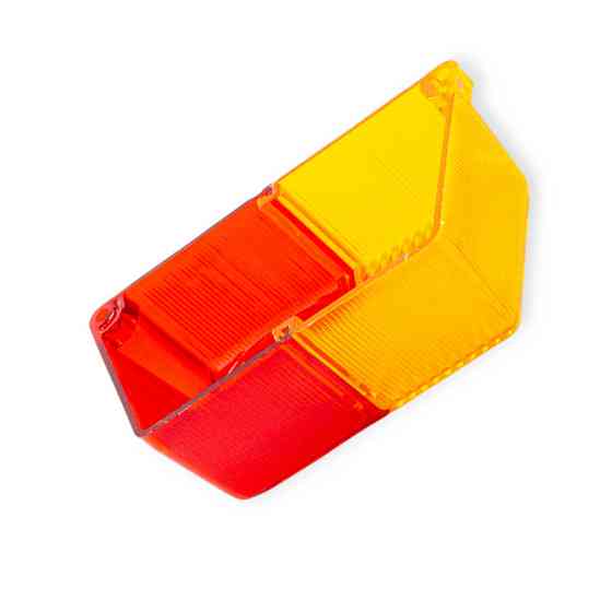 Скло коляски МТ жовто-червоне (заднє) поворотів Мукачево