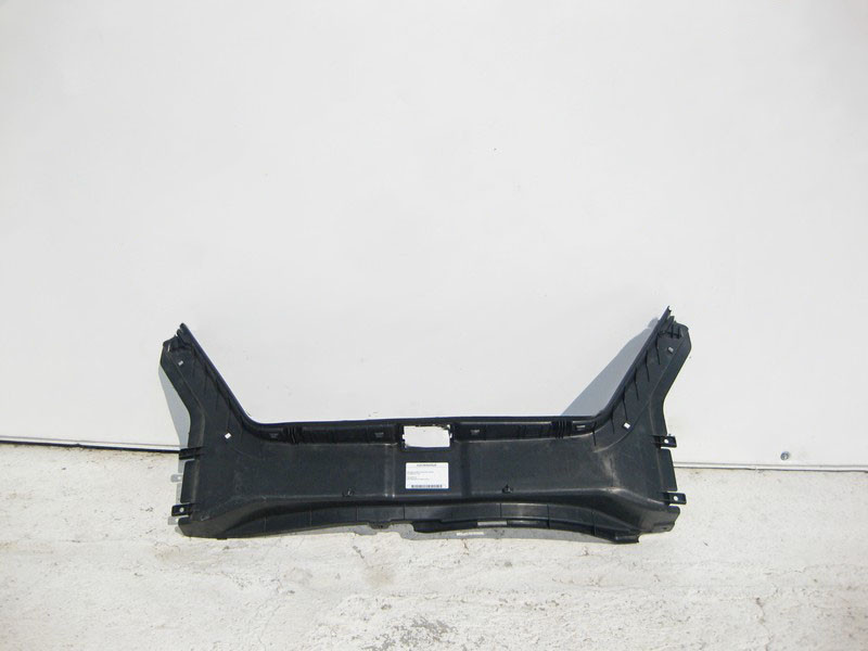 Mercedes-Benz  A2036900525 7C45 Накладка отвору багажника нижня C-Class W203 Одесса - изображение 2