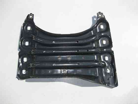 Mercedes-Benz  A2212400002 Траверса АКП при двигунах M272 V6 3.0л M276 V6 3.5л OM642 V6 3.0 cdi S-Class W221 Одесса