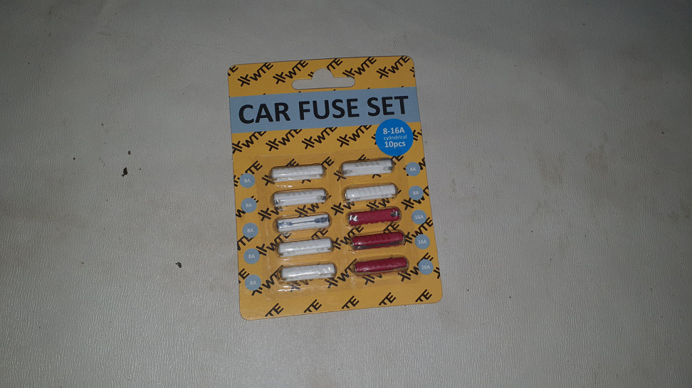 Набор автомобильных предохранителей цилиндрических 8А/16А. Харьков - изображение 1