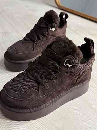 Черевики жіночі Hengji 275-4 уггі замшеві на платформі з хутром коричневі, 36, 23 см Київ