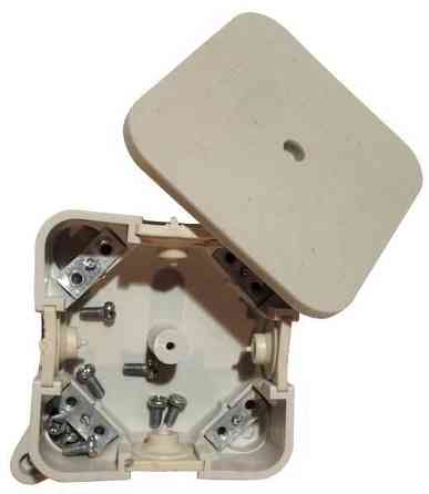 Коробка Р-2 розподільча з клемою 85х85х40 Харків