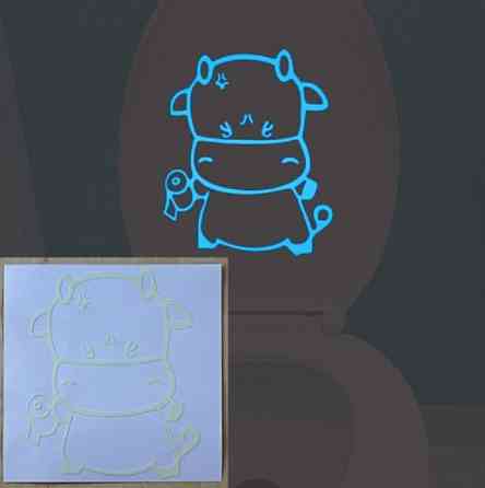 Світлонакопичувальна наклейка "Корова", голубим світиться - розмір стікера 15*15см Київ