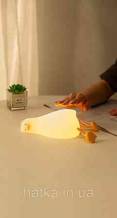 Силіконовий нічник "Лежача качка" з підставкою для телефону Київ