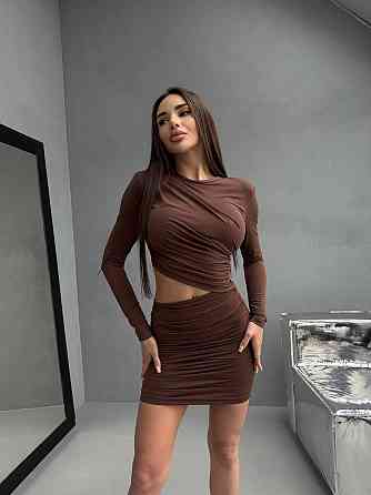 Жіноче романтичне вечірнє мініплаття з вирізом біфлекс Мокко, 46/48 Одеса