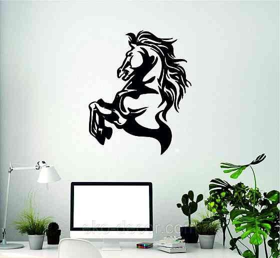 Декоративное настенное Панно «Лошадь», Декор на стену 70*57 см, Черный Киев