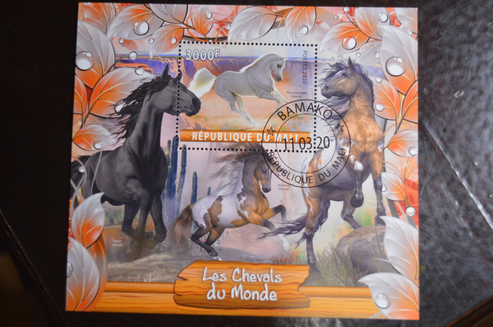 Малі. Марки. Фауна. Блок. 2020 рік (В-1) Полтава - фото 1