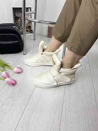 Gofc Снікерси жіночі Gofc бежеві еко-шкіра висота 13см подошва 3см 36р.(GF-JX29 1220) Коломыя