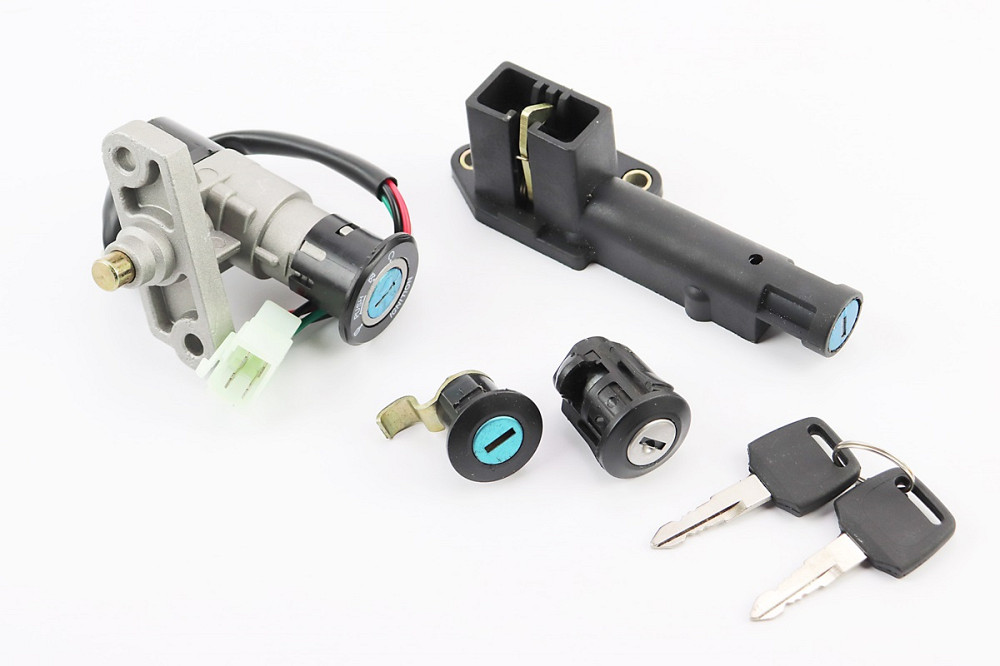 Замки к-кт Suzuki LET'S II Киев - изображение 1